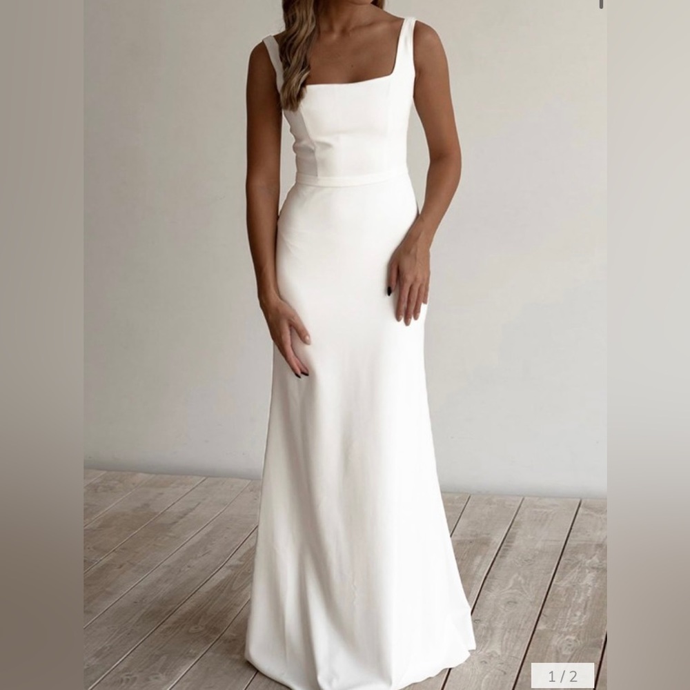 Wedding dress